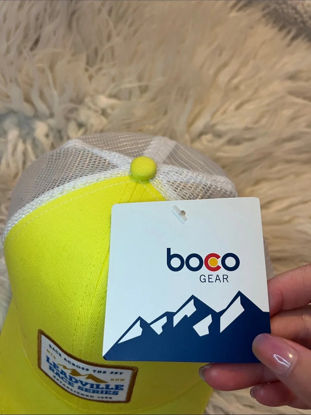 NWT Patagonia Cream and Blue  + Leadville Bright Yellow Trucker Hat Bundle